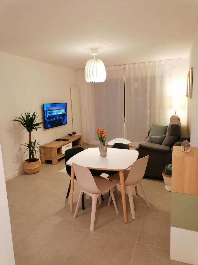 Апартаменты Cedre Rouge Grand Geneve Сен-Жульен-ан-Женевуа Экстерьер фото